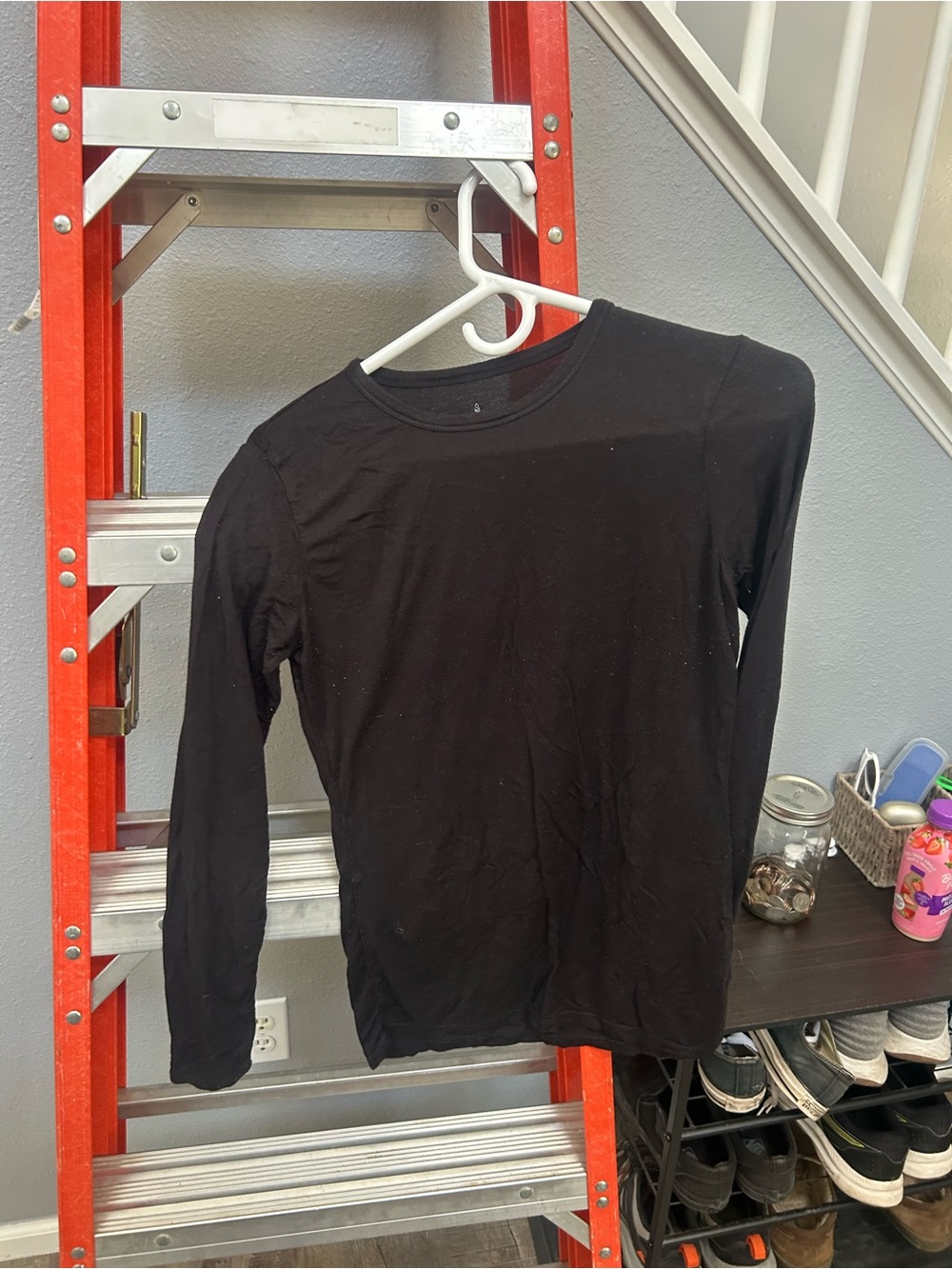 Women’s Black Long-Sleeve Crew Neck Shirt